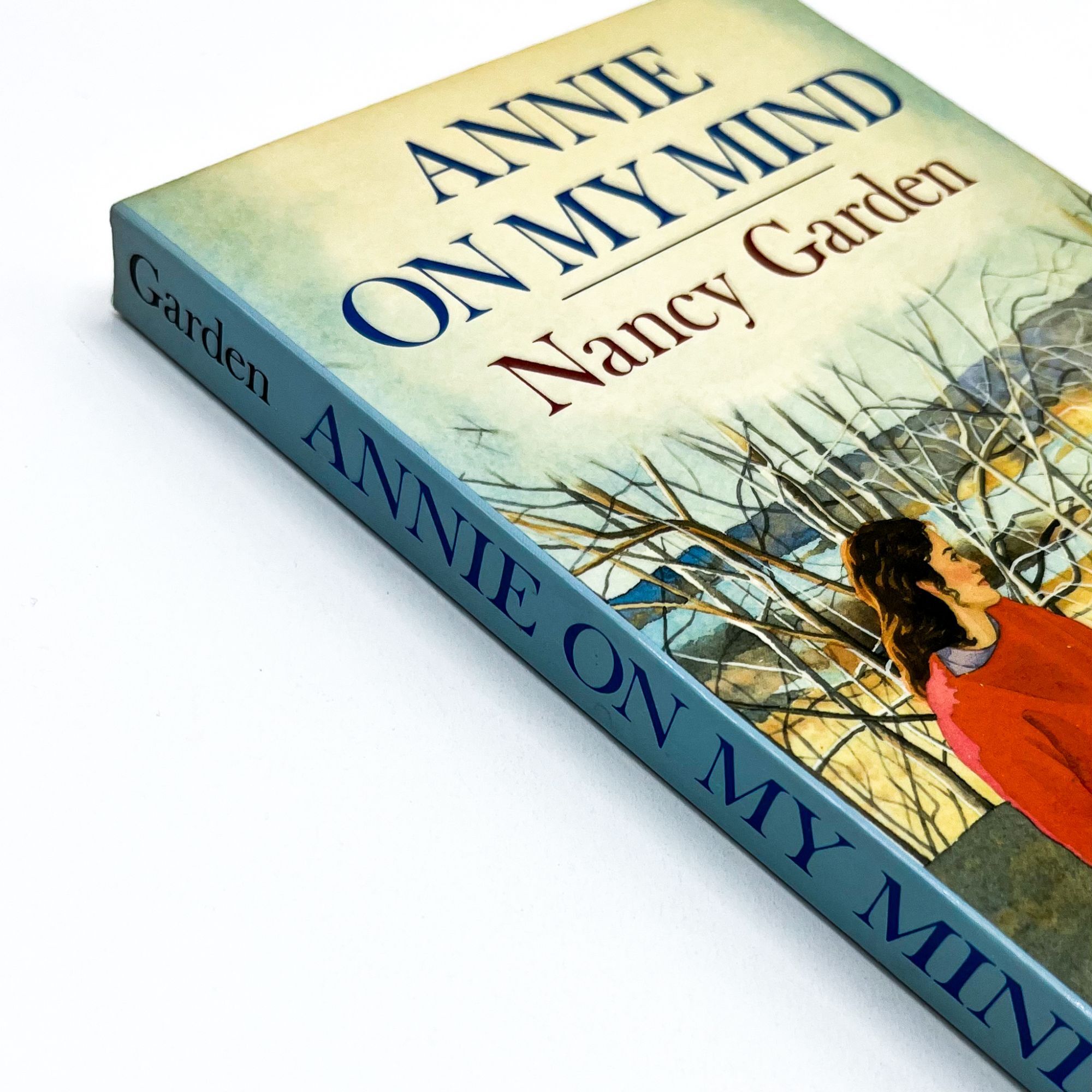 ANNIE ON MY MIND | Nancy Garden
